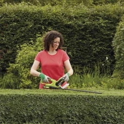 Garden Gear 20V Cordless Lithium-ion Hedge Trimmer 10 Garden Gear 20V Cordless Lithium-ion Hedge Trimmer -Green Us Garden D9532202000x200020IS204