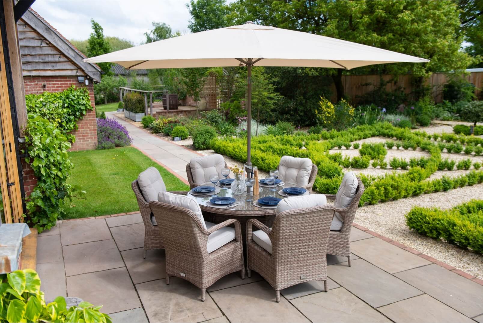 Green Us Garden -Green Us Garden homepage inspiration gardenfurniture p1 1